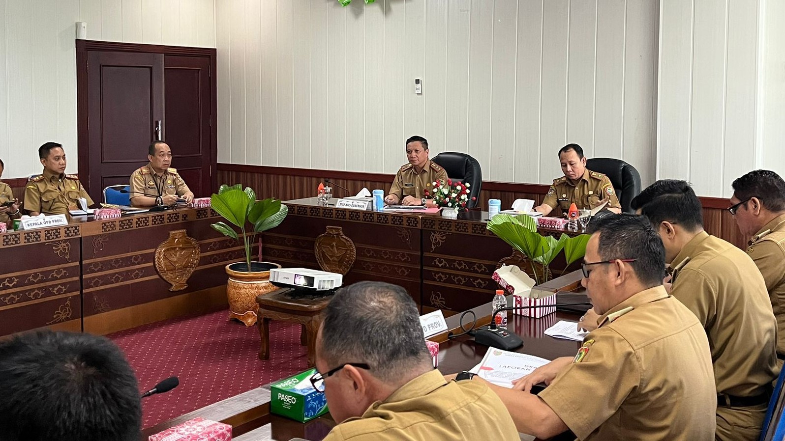 Ciptakan Iklim Investasi yang Baik, DPMPTSP Prov. Kalteng Gelar Rapat Koordinasi Pengawasan Perizinan Berusaha Berbasis Risiko Secara Terintegrasi dan Terkoordinasi di Kalteng