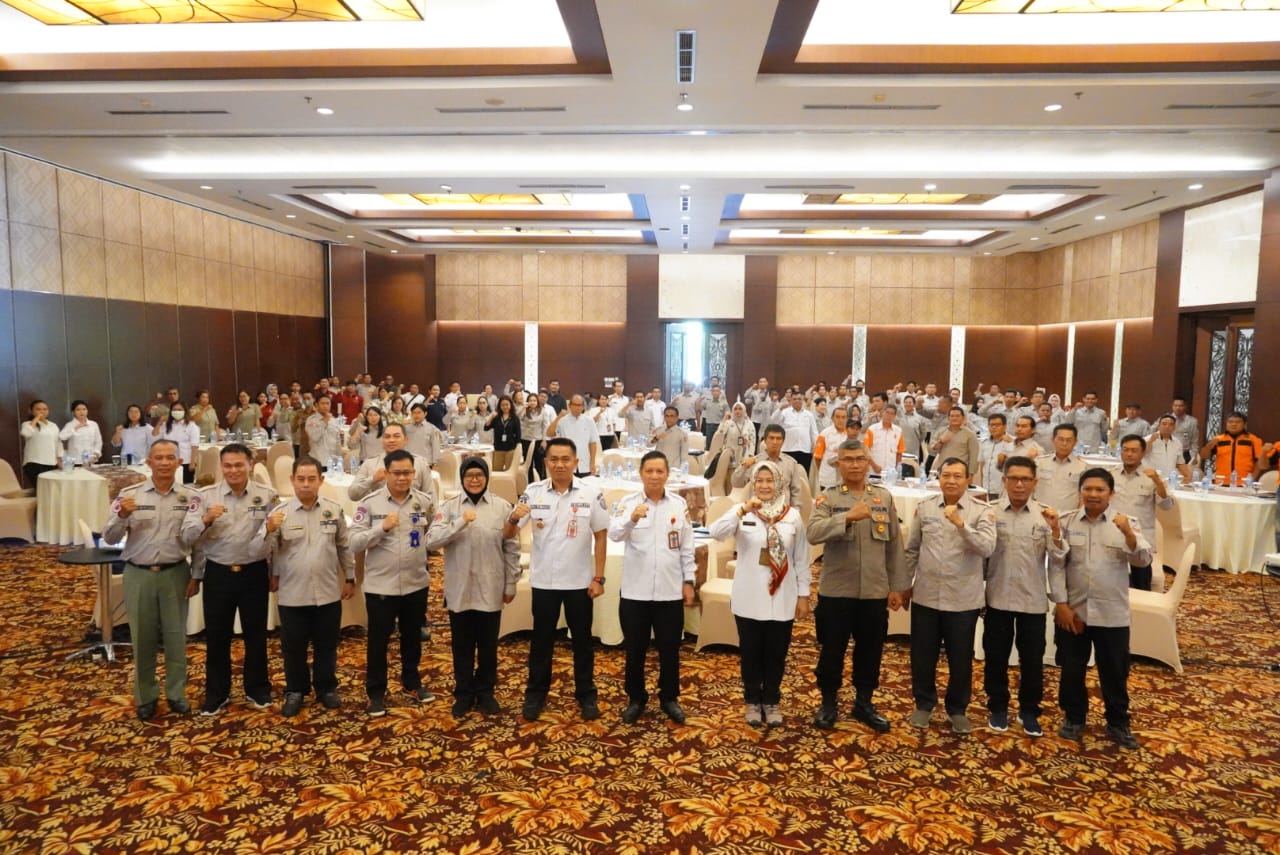 Sahli Gubernur KSDM Suhaemi Buka Rakor Penyelenggaraan Penanganan Pasca Karhutla Prov. Kalteng Tahun 2023
