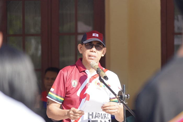 Mewakili Gubernur Kalteng, Kadispora Lepas dan Berangkatkan Kontigen Kalteng Menuju Pra POPNAS Zona III Tahun 2024