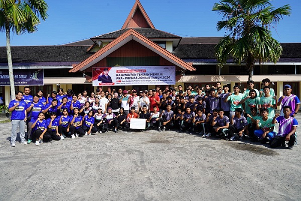 Mewakili Gubernur Kalteng, Kadispora Lepas dan Berangkatkan Kontigen Kalteng Menuju Pra POPNAS Zona III Tahun 2024