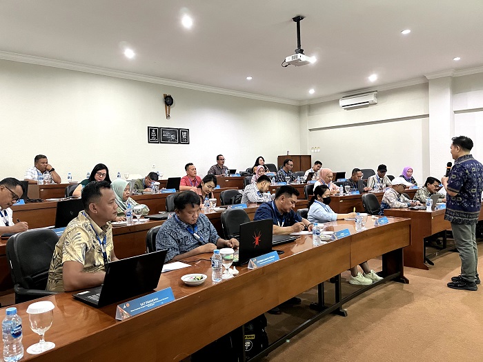 Tingkatkan Kualitas SDM, Disbun Prov. Kalteng Ikuti Pelatihan Petugas Penilai Usaha Perkebunan