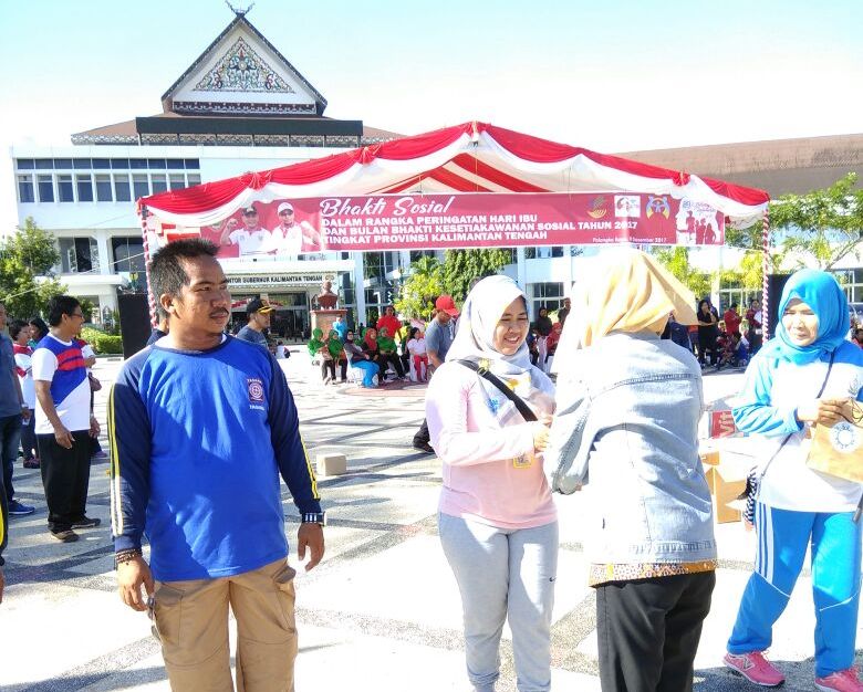 Senam Pagi Bersama Dalam Rangka Hari Ibu dan Bulan Bakti Hari Kesetiakawanan Sosial
