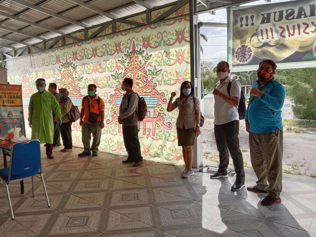Karyawan dan Karyawati Badan Penanggulangan Bencana dan Pemadam Kebakaran Provinsi Kalimantan Tengah Ikuti Rapid Test
