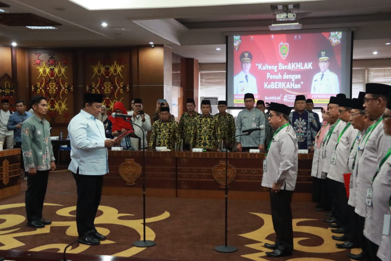 Wagub Edy Pratowo Lantik Dewan Hakim dan Panitera MTQH XXXII Tahun 2024