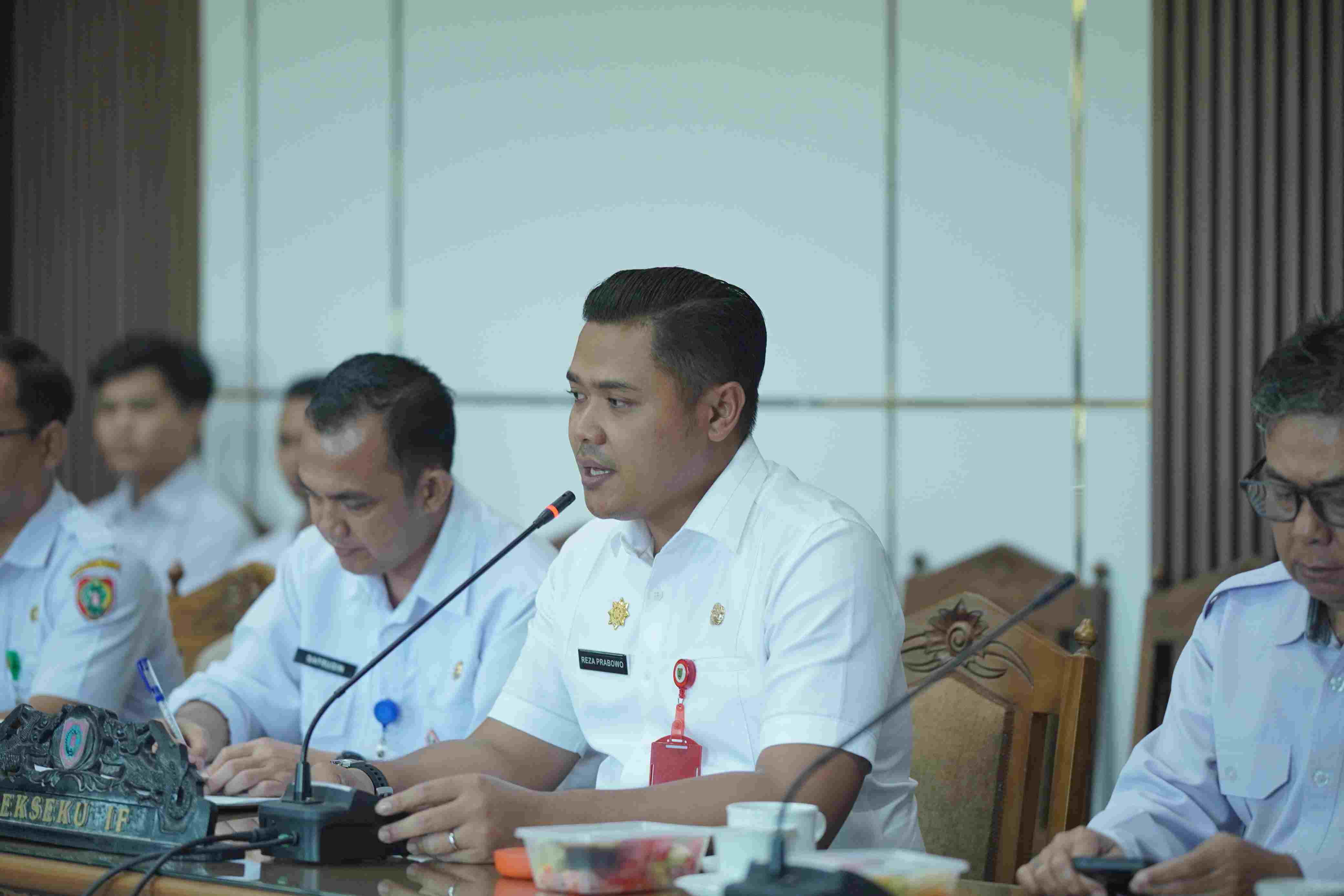 Komisi III DPRD Kalteng Apresiasi Terobosan Plt. Kadisdik Kalteng dalam Memajukan Dunia Pendidikan