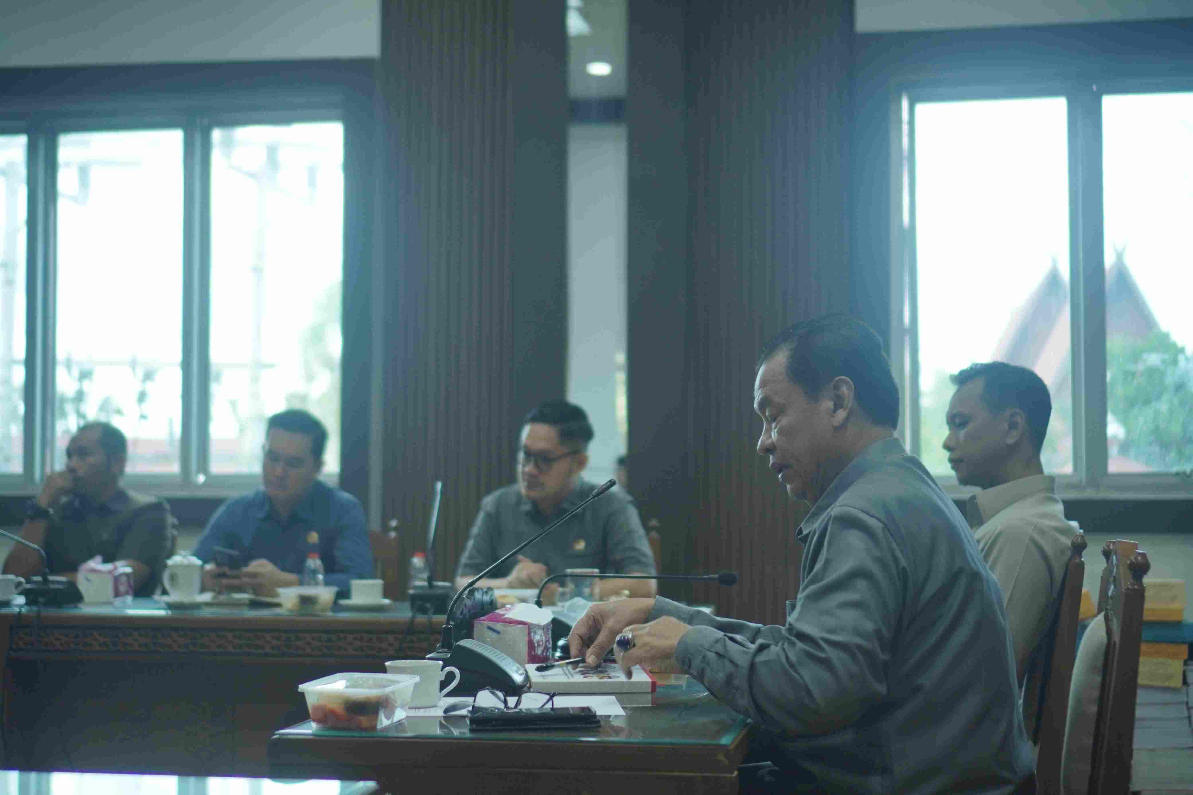 Komisi III DPRD Kalteng Apresiasi Terobosan Plt. Kadisdik Kalteng dalam Memajukan Dunia Pendidikan