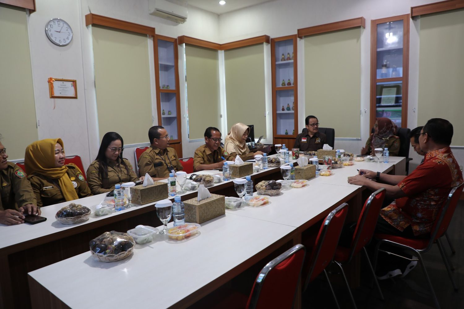 Kadis TPHP Provinsi Kalteng Terima Kunjungan Anggota DPD RI, Serap Aspirasi Program Makan Bergizi Gratis  
