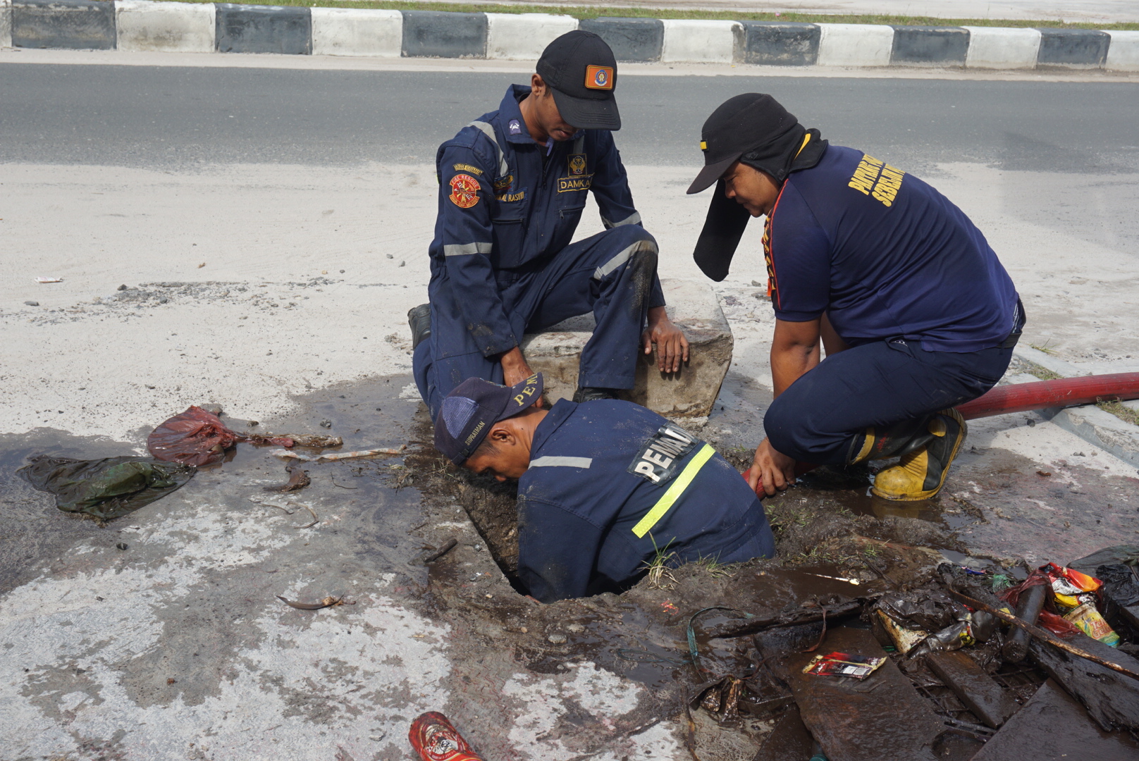 Aksi Tim Penggerak Pencegahan Banjir Kota Palangka Raya