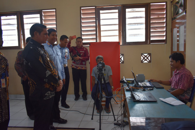 Disdukcapil Kobar Gelar Perekaman KTP-el bagi Warga Binaan Lapas Kelas IIB Pangkalan Bun