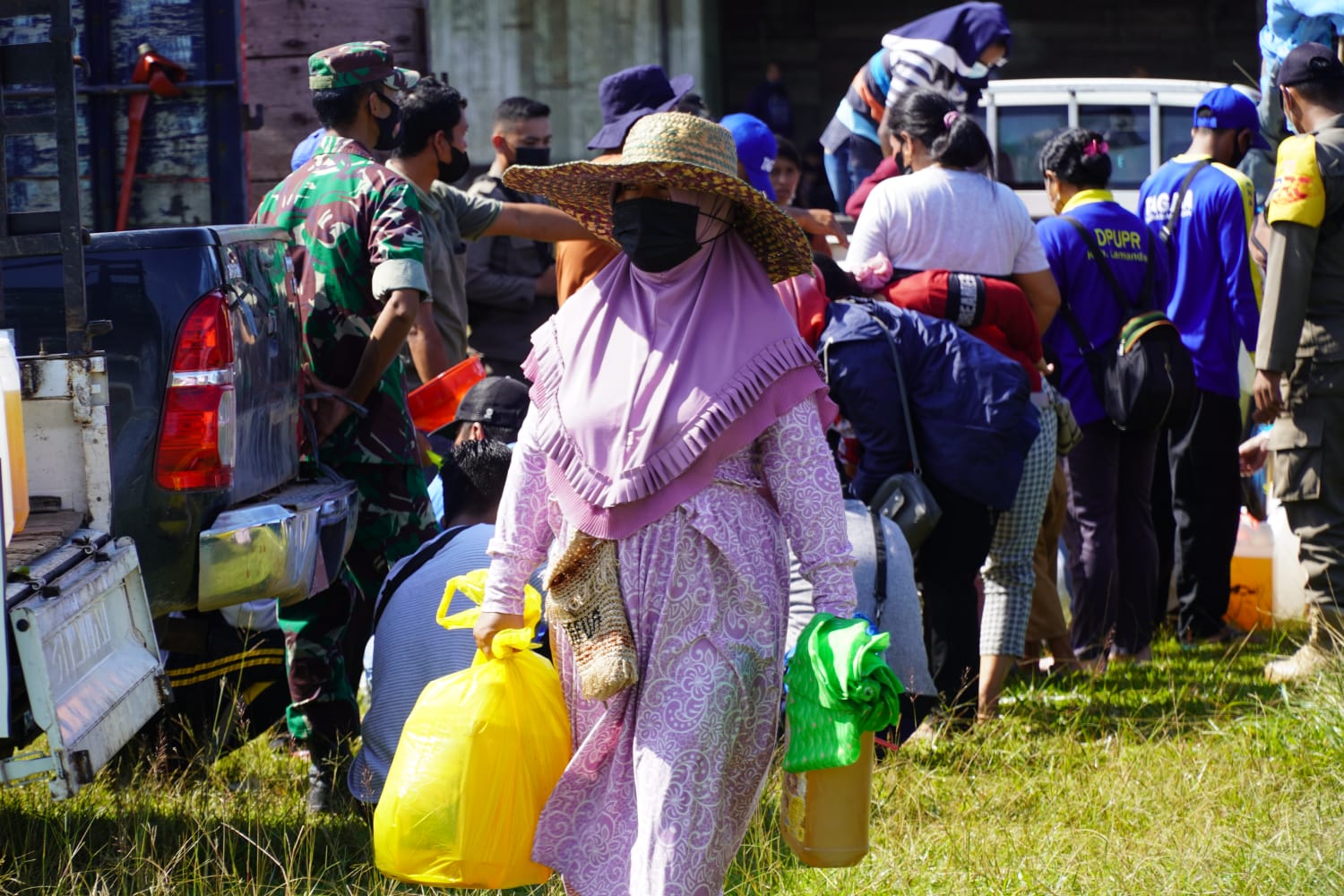 Masyarakat Serbu Pasar Minyak Goreng Murah di Kabupaten Lamandau