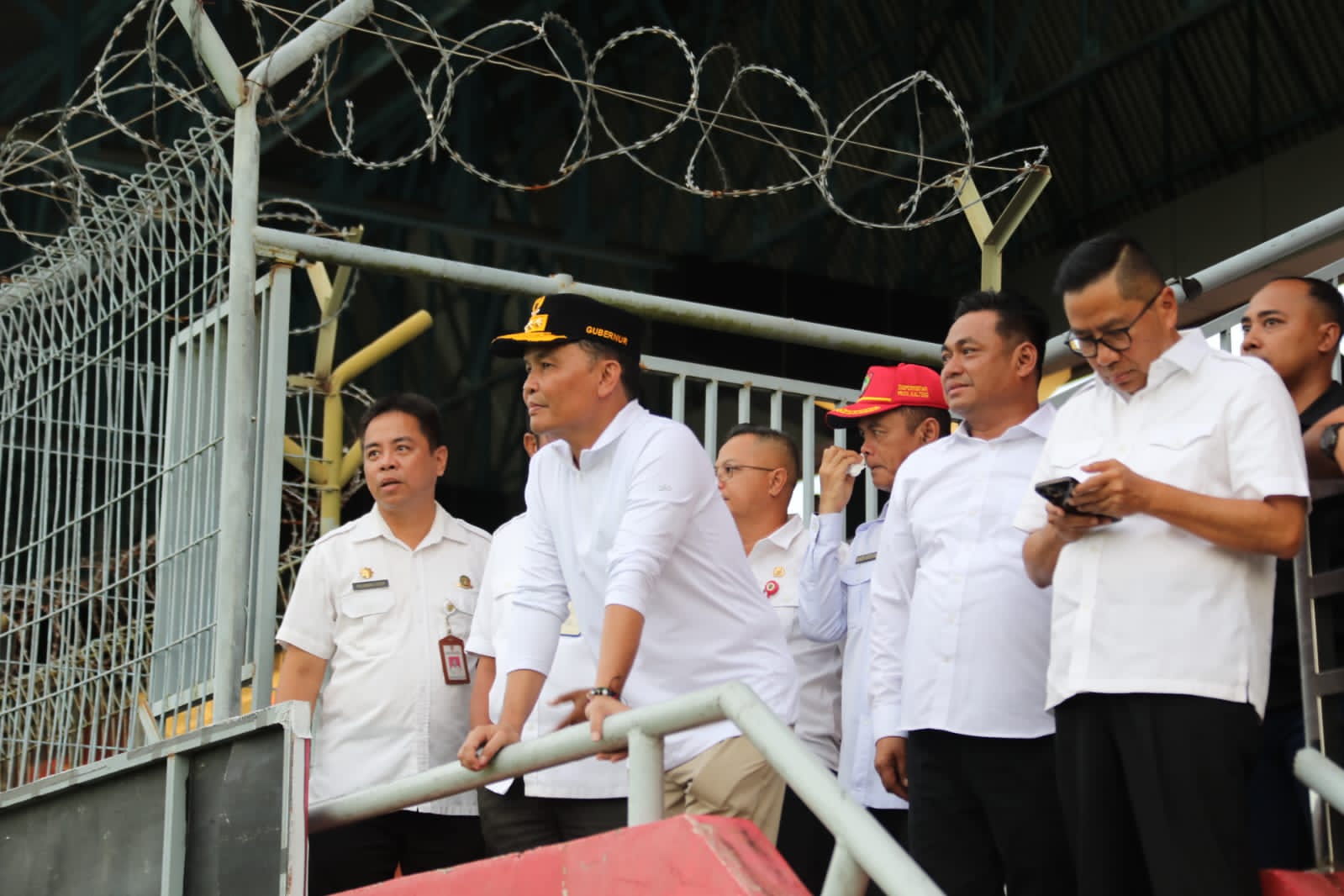 Tinjau Stadion Tuah Pahoe, Gubernur Agustiar Sabran Komitmen Tingkatkan Prestasi Olahraga di Kalteng