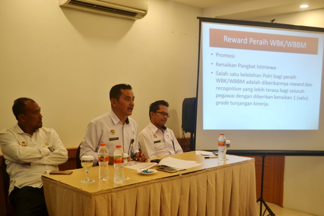 Berikan Pengarahan, Inspektur Wilayah II Tegaskan Bahwa Semua Bentuk Pelayanan Publik Dasarnya adalah SOP