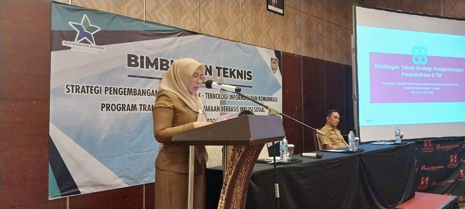 Perpusnas RI Selenggarakan Bimtek Strategi Pengembangan Perpustakaan - Teknologi Informasi dan Komunikasi di Palangka Raya