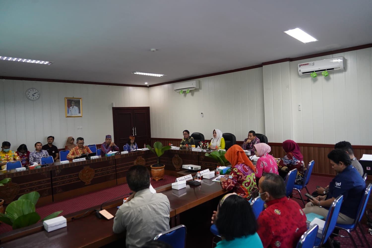Sahli Bidang Ekonomi, Keuangan dan Pembangunan, Yuas Elko Pimpin Rakor Persiapan Gernas BBI dan BBWI Tahun 2023