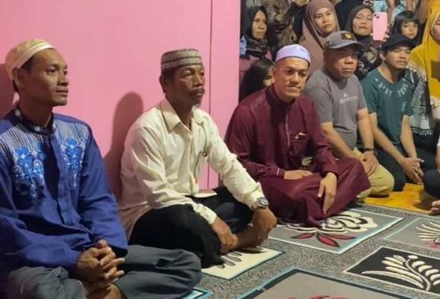 Gubernur Agustiar Sabran Melayat ke Rumah Rumah Duka Korban Kecelakaan