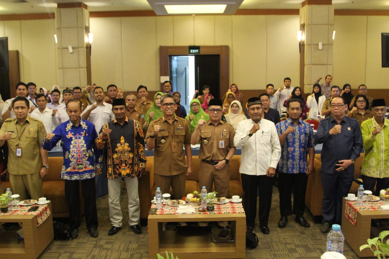 Mewakili Sekda Prov. Kalteng, Plt. Kepala Biro Kesra Setda Prov. Kalteng Buka Sosialisasi Kelembagaan Bina Spiritual Tahun 2024