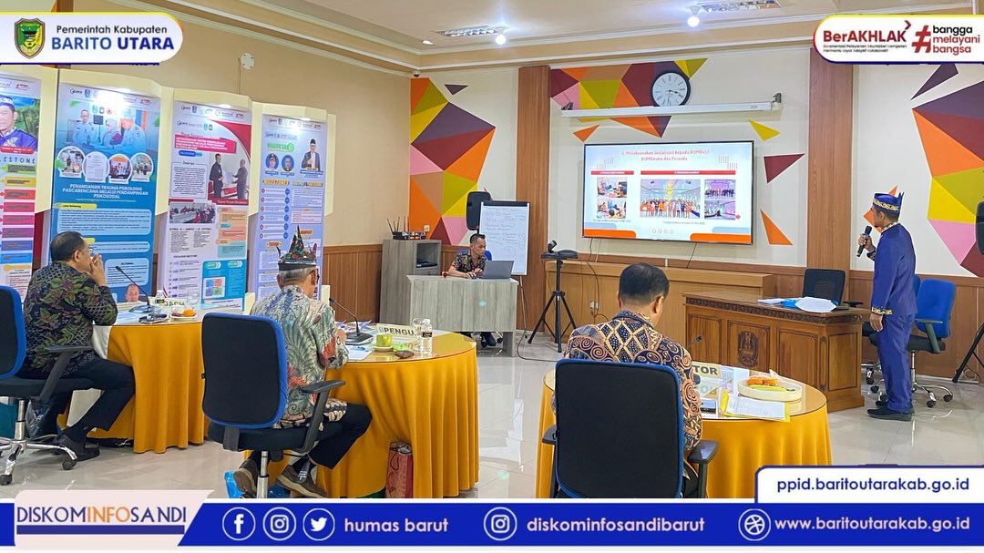 Sekretaris Daerah Barito Utara, Mentor Seminar Proyek Perubahan PKN II Suparmi A. Aspian
