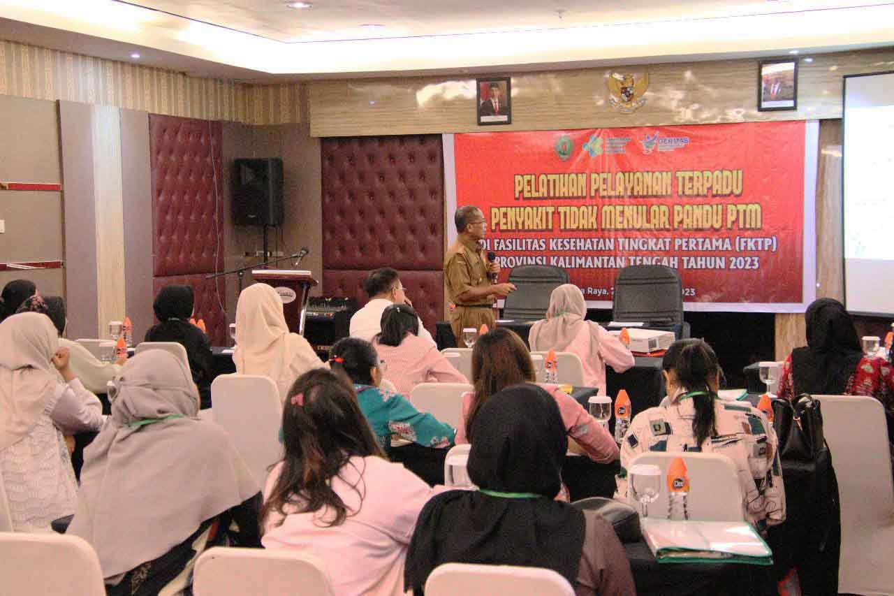 Dinkes Kalteng Gelar Pelatihan Pelayanan Terpadu Penyakit Tidak Menular di Fasilitas Kesehatan Tingkat Pertama