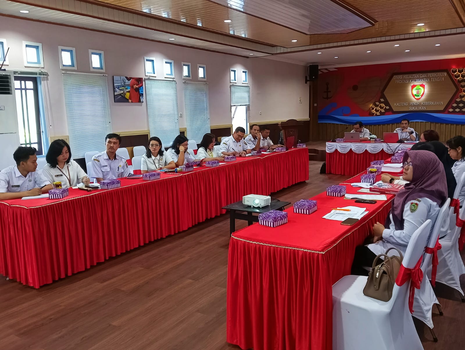 Dislutkan Gelar Rapat Tindak Lanjut Keputusan Gubernur Kalteng  Tentang Pola Pengelolaan Keuangan BLUD UPT PBAPL Kumai