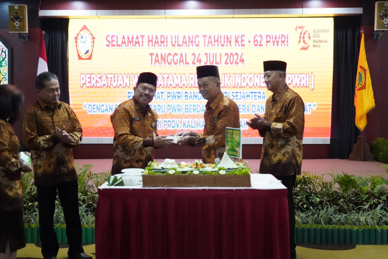 Masuki Usia ke 62 Tahun, Sekda Nuryakin Harapkan PWRI  Makin Berkontribusi Positif Dukung Program Pemerintah