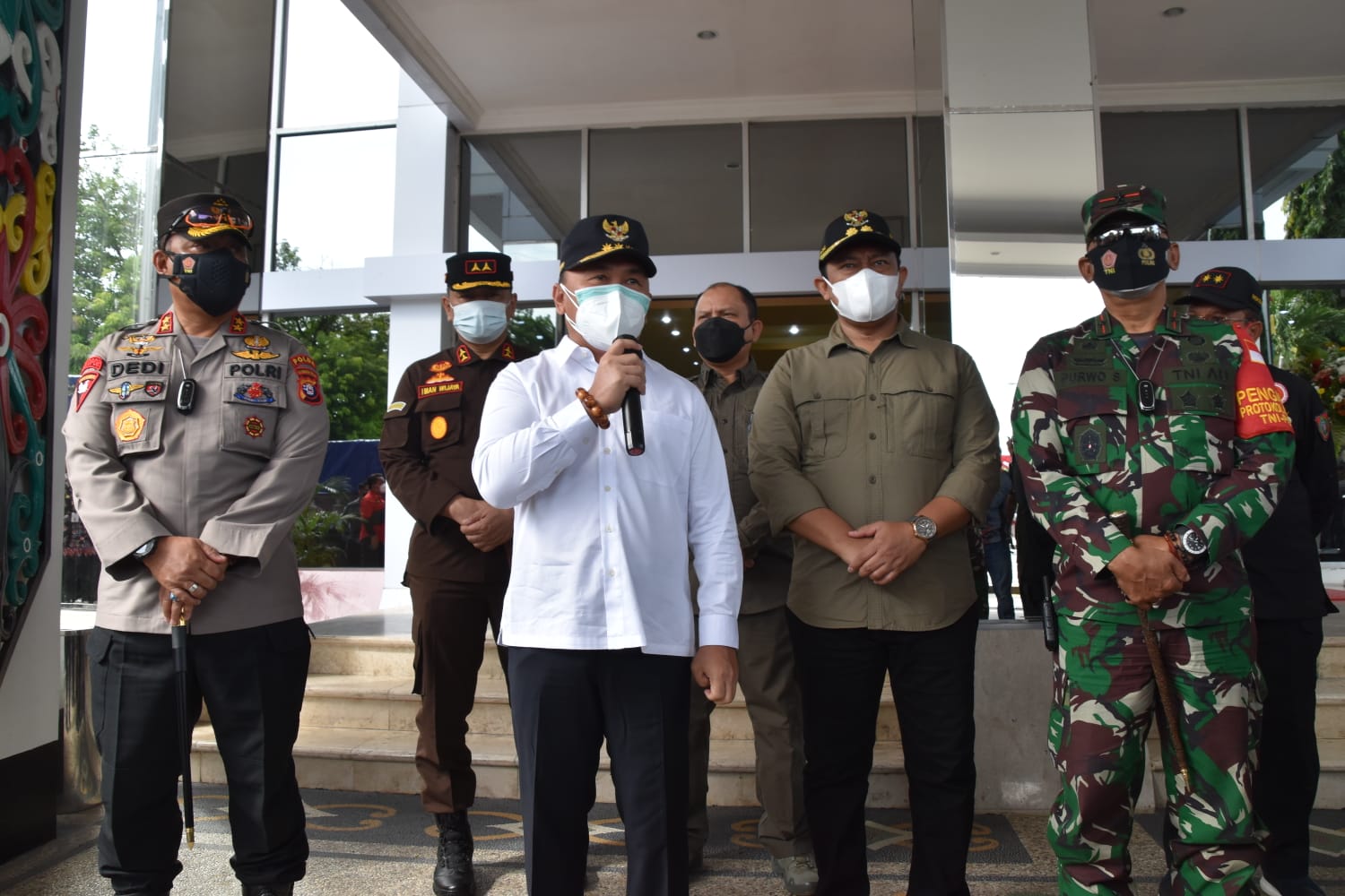 Gubernur : Bantuan Banjir Harus Tepat Jumlah, Tepat Sasaran dan Tepat Manfaat