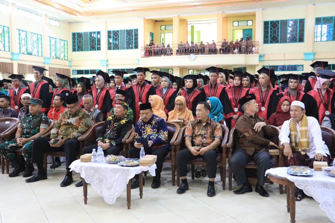 Sekda Nuryakin Harapkan Lulusan IAIN Palangka Raya Jadi Agen Perubahan