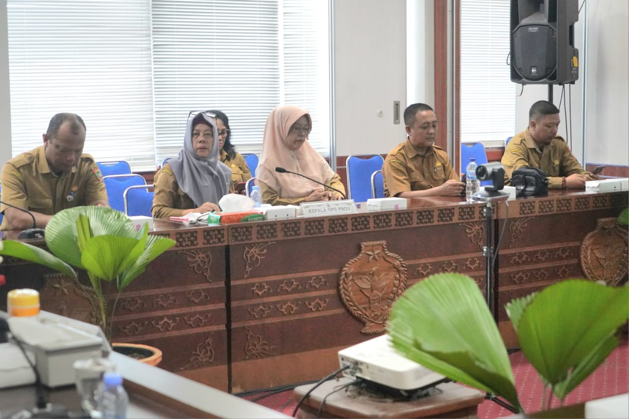 Asisten Ekbang Sri Widanarni Ikuti Rakor Pengendalian Inflasi Daerah Minggu Pertama September Secara Virtual