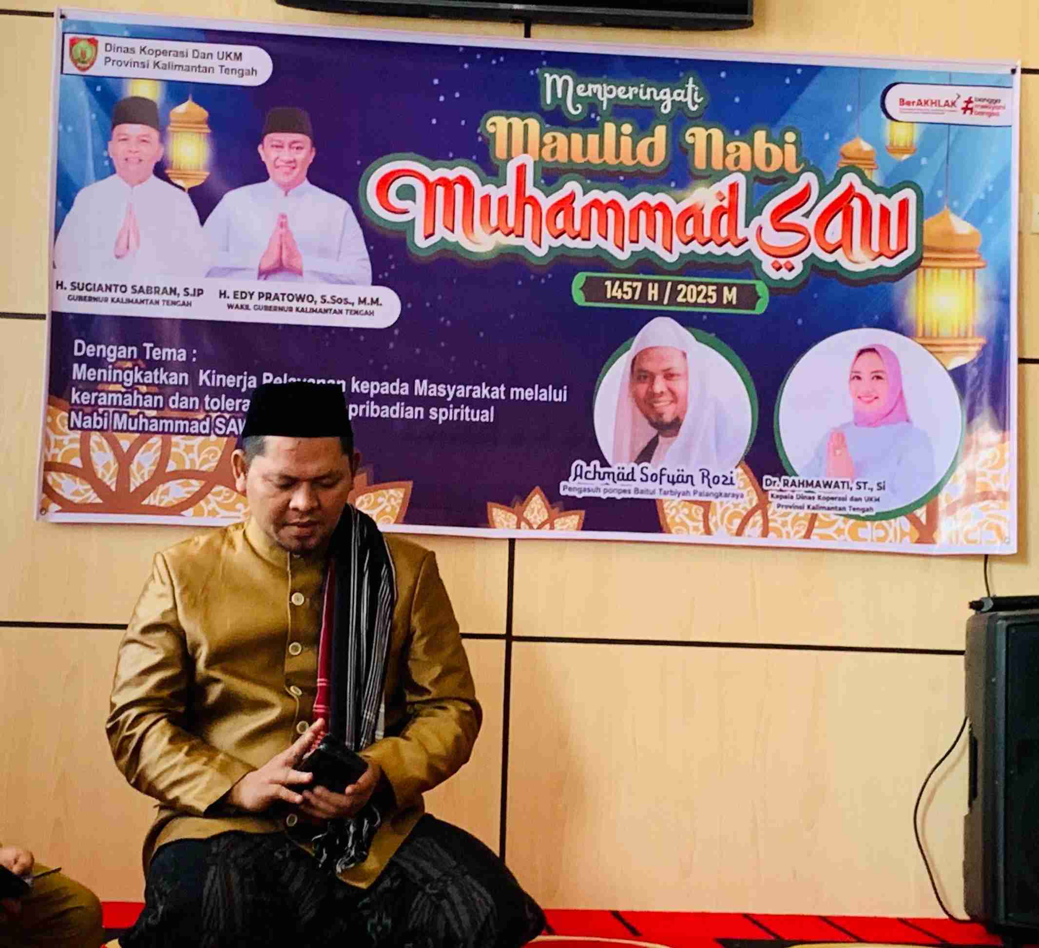Dinas Koperasi dan UKM Kalteng Gelar Peringatan Maulid Nabi Muhammad SAW Bersama Anak Yatim