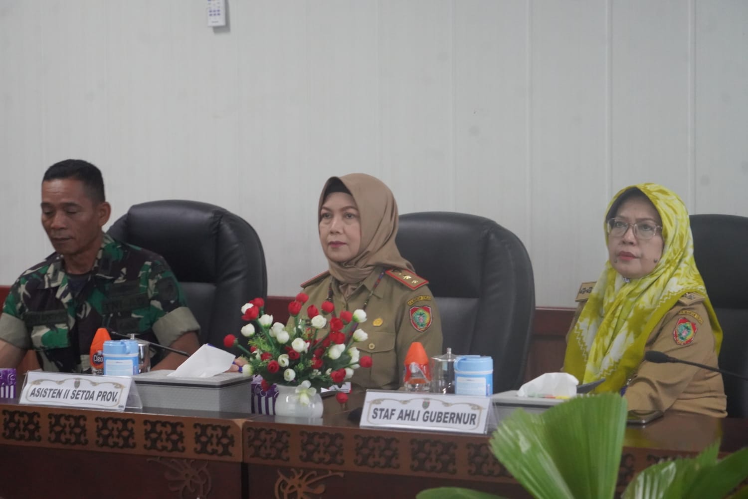 Asisten Ekbang Sri Widanarni Hadiri Rakor Pengendalian Inflasi Tahun 2023 Secara Virtual