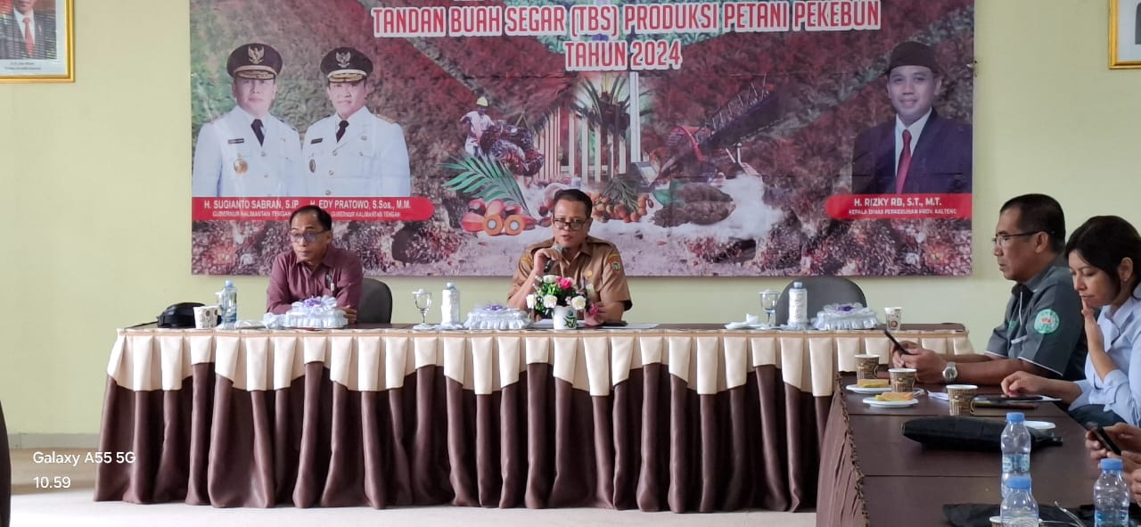 Tetapkan Harga TBS Periode II September 2024, Disbun Kalteng Gelar Rapat Perhitungan Harga TBS Kelapa Sawit Kalteng