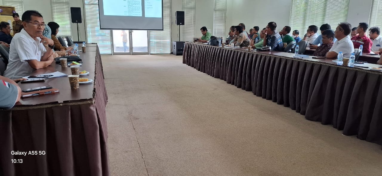 Tetapkan Harga TBS Periode II September 2024, Disbun Kalteng Gelar Rapat Perhitungan Harga TBS Kelapa Sawit Kalteng