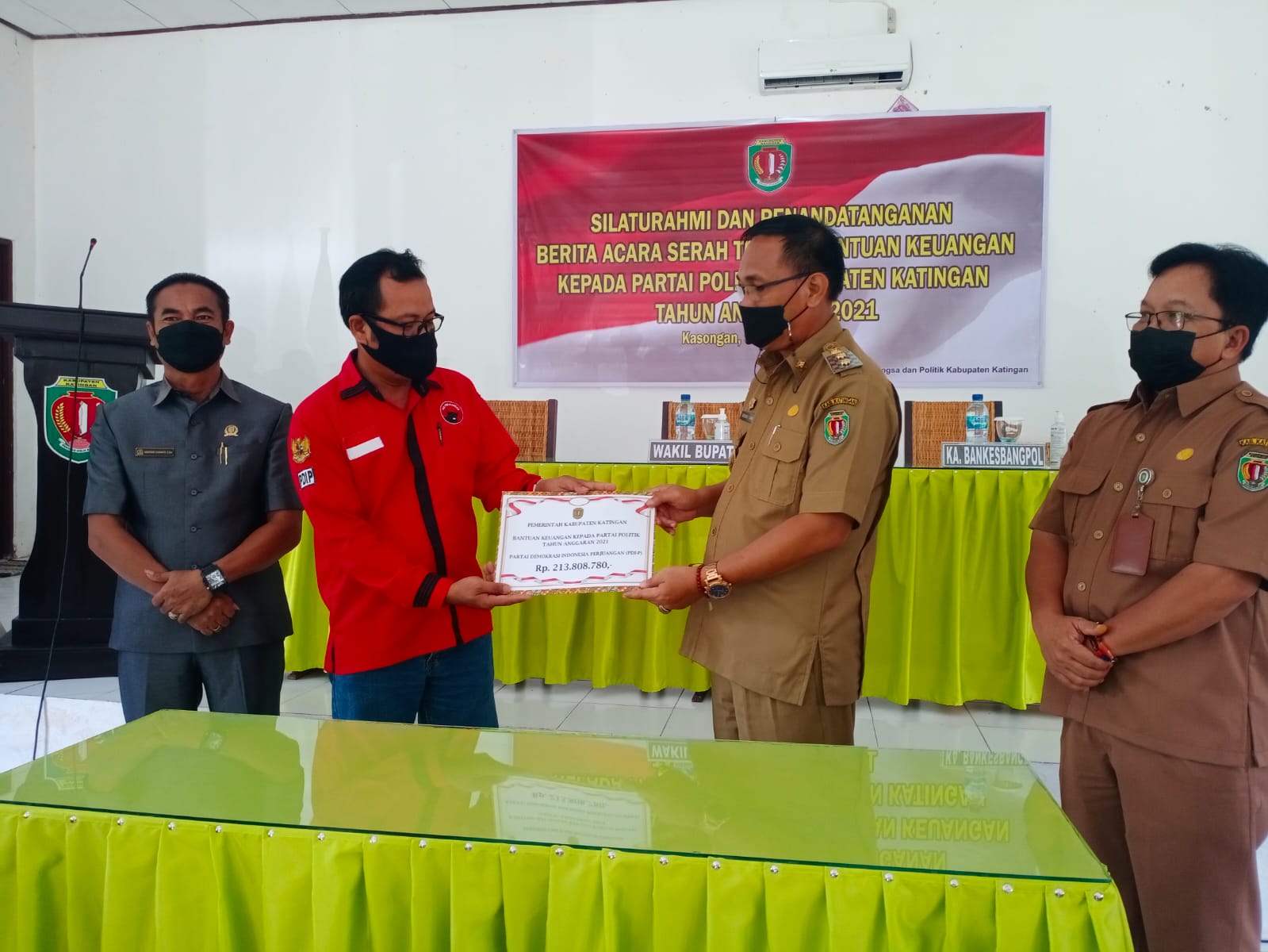 Wabup Katingan Hadiri Serah Terima Bantuan Keuangan kepada Partai Politik TA 2021 