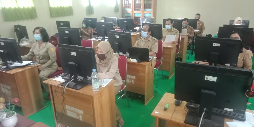 SMA Negeri 1 Palangka Raya Laksanakan Try-out Tahap I USBK
