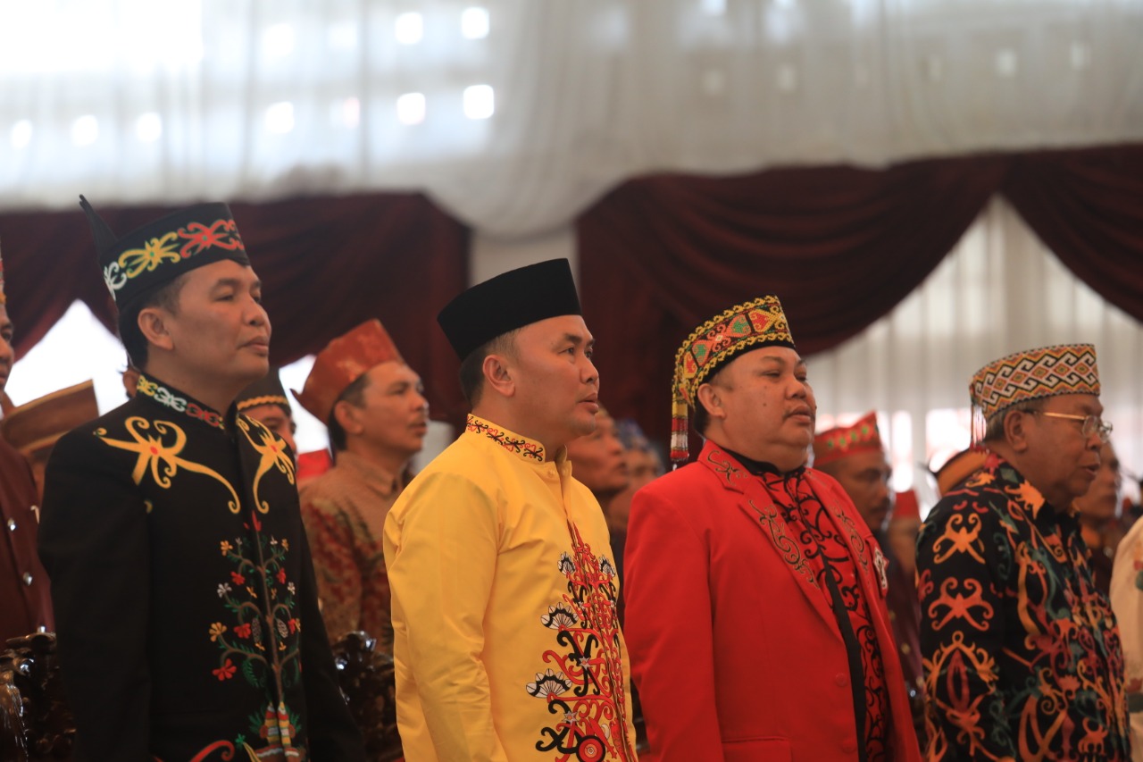 Gubernur Hadiri Rapat Kerja Dewan Adat Dayak se-Kalteng