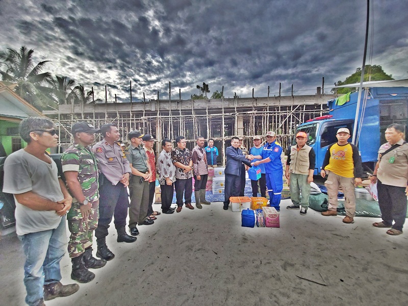 DPRD Kalteng Salurkan Bantuan bagi Korban Banjir