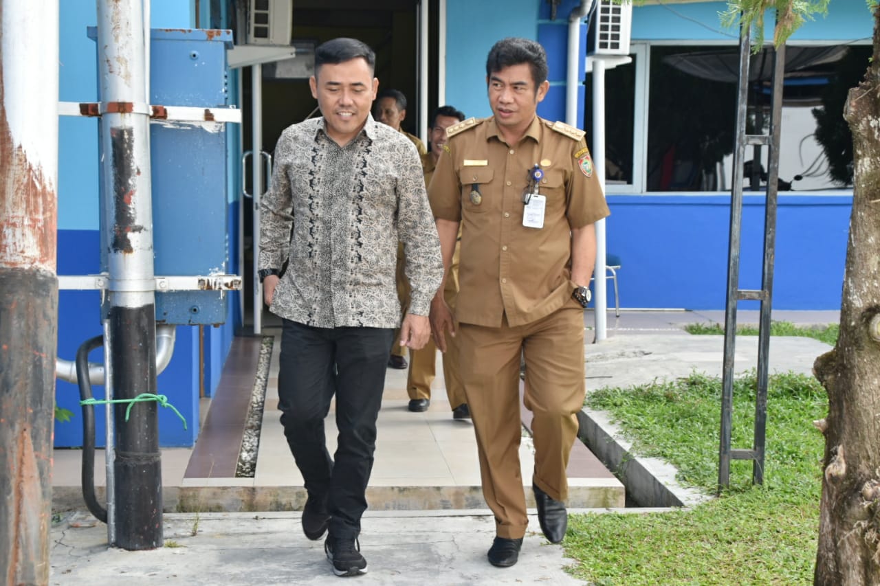 Perkuat Kerjasama Publikasi, Plt. Kadis Kominfo Kunjungi LPP TVRI Stasiun Kalteng