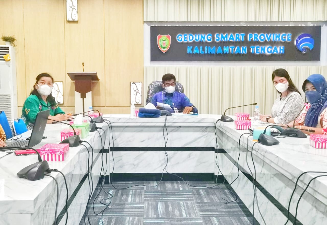 Plt. Kadis Kominfosantik Agus Siswadi Buka Webinar Mekanisme Pembentukan Forum KIM di Kalimantan Tengah