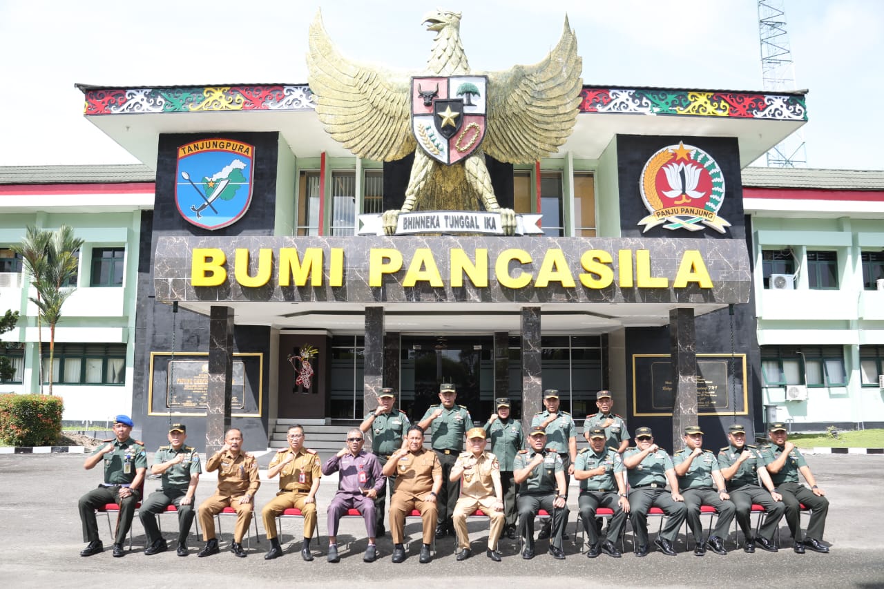 Perkuat Kolaborasi, Gubernur dan Wagub Kalteng Kunjungi Kejati dan Korem 102/Pjg