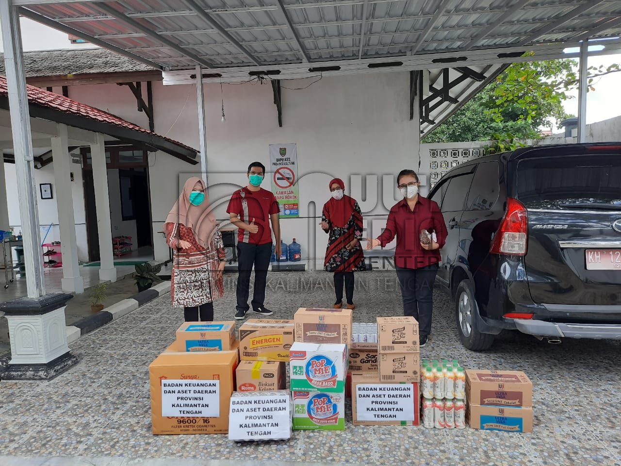 BKAD Prov. Kalteng Salurkan bantuan untuk dukung penanganan Covid-19