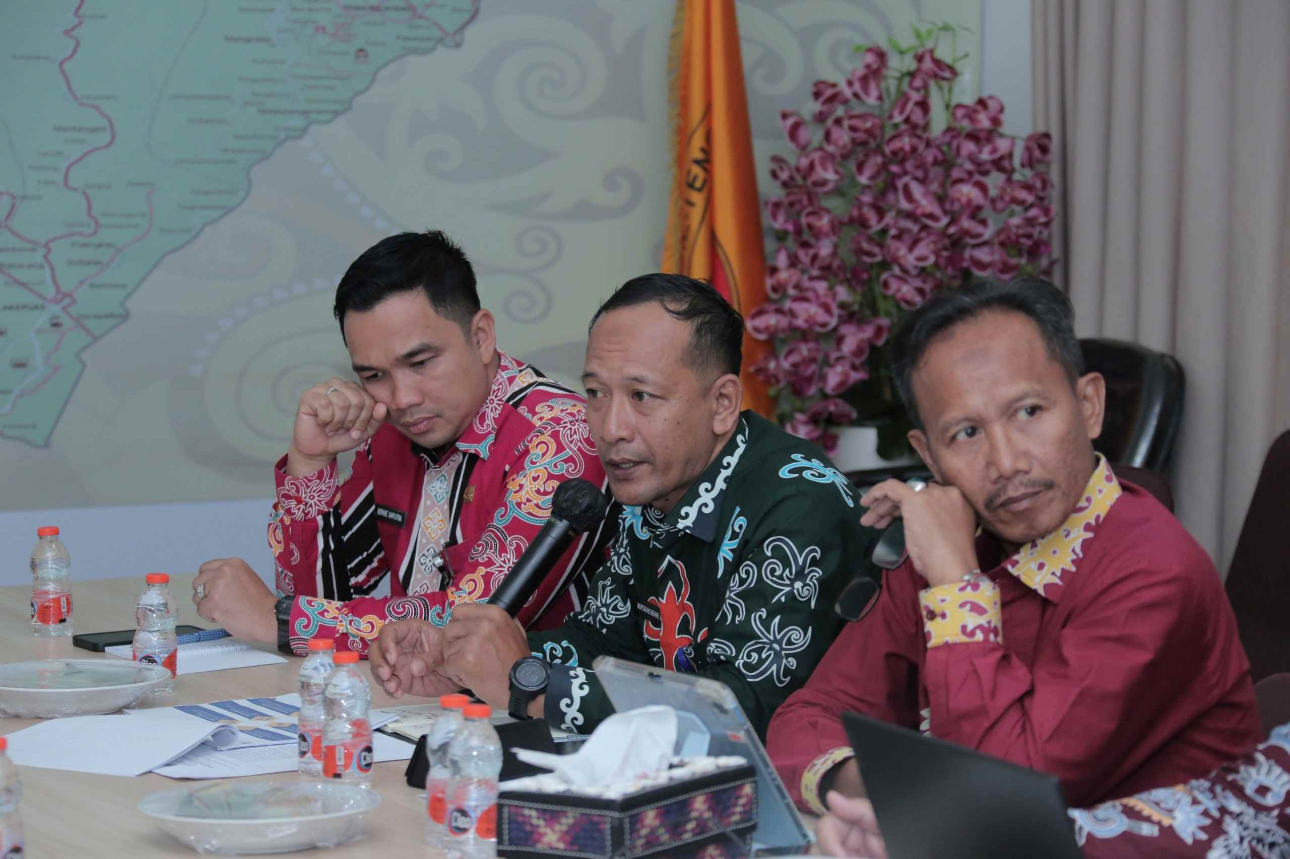 Dinas PMD Prov. Kalteng Terima Kunjungan Anggota DPRD Kabupaten Kotawaringin Timur Terkait Pembentukan Kopdes Merah Putih