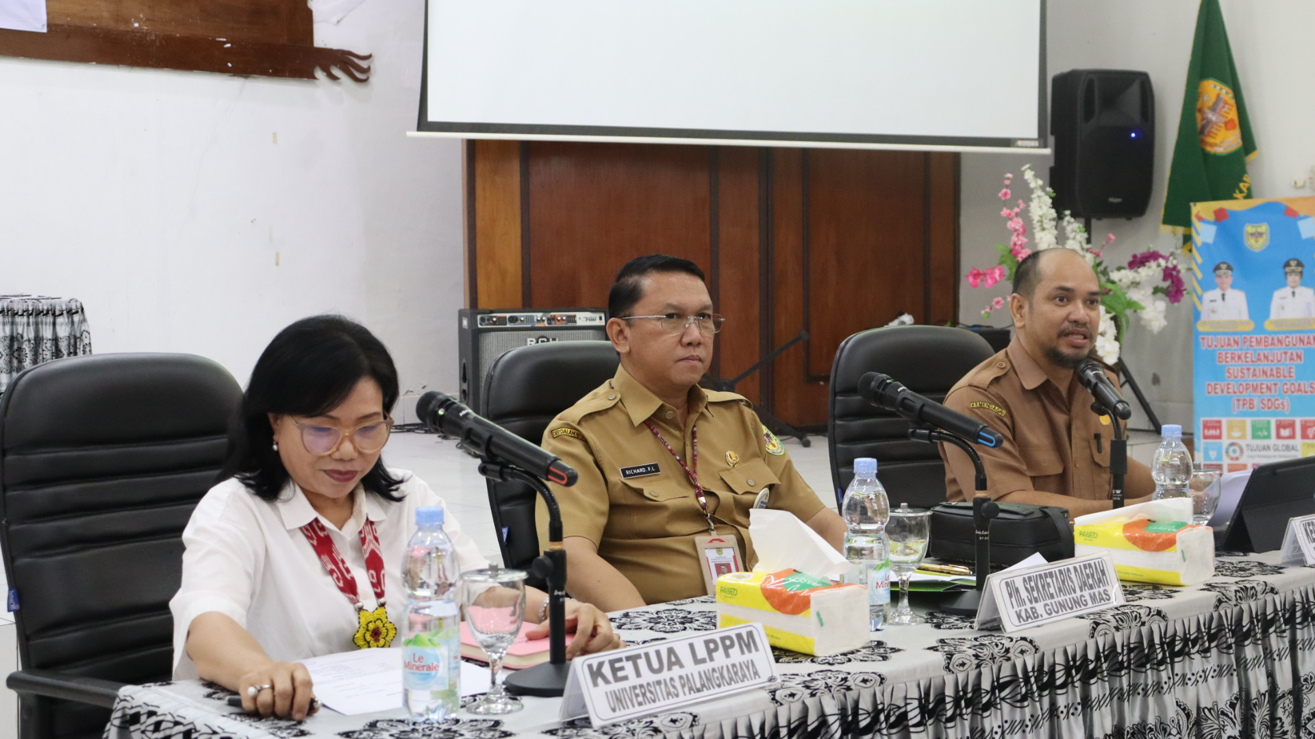 Pemkab Gumas Bersama UPR Gelar Pertemuan Terkait Pelaksanaan KKN Tematik Tahun 2023