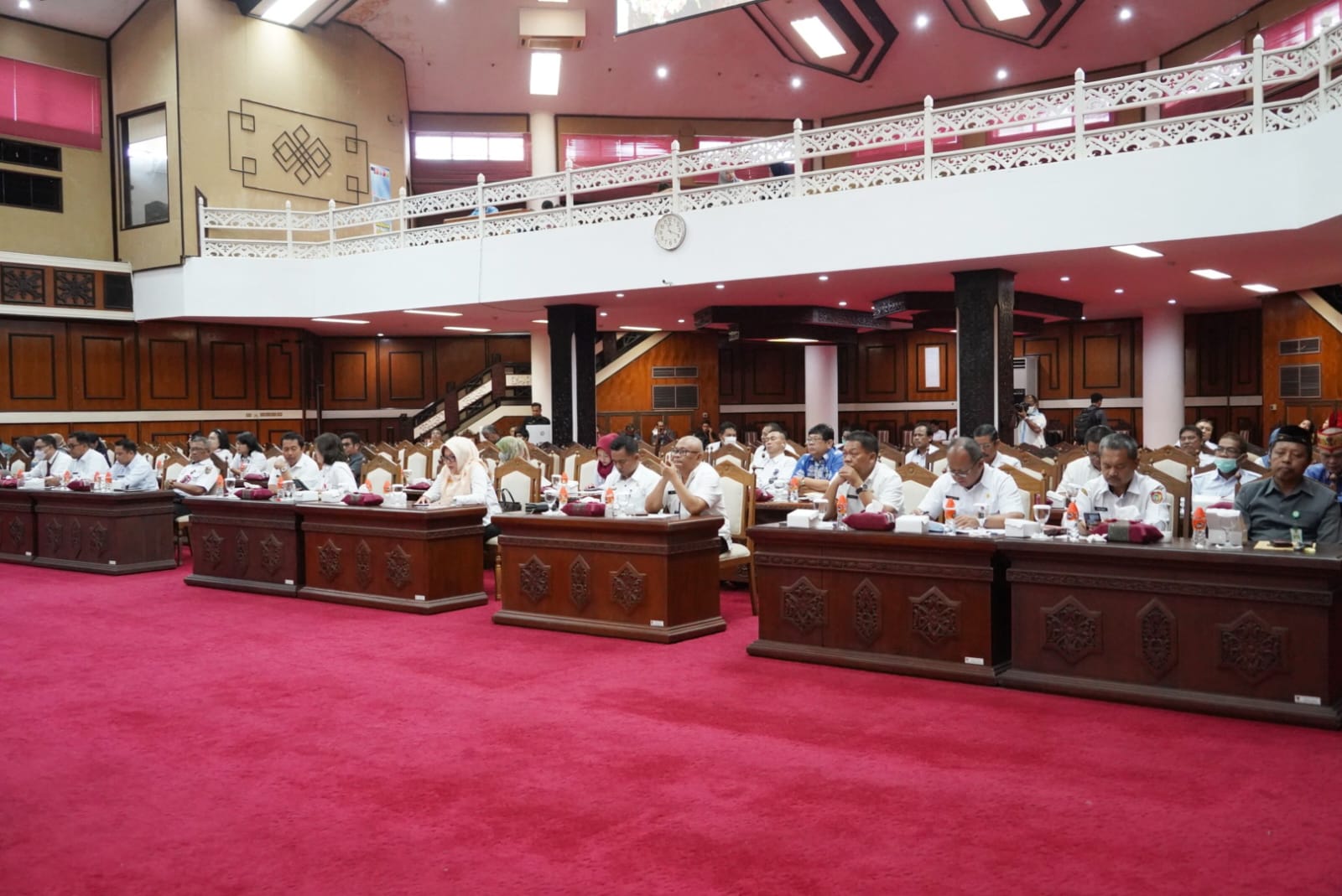 Wagub Kalteng Edy Pratowo Harapkan Raperda yang Belum Ditetapkan Dapat Dirampungkan