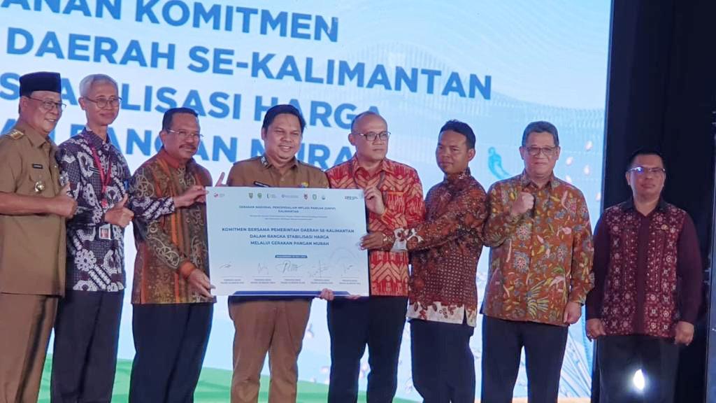 Sekda Kalteng Nuryakin Hadiri Gernas GNPIP Regional Kalimantan di Banjarmasin