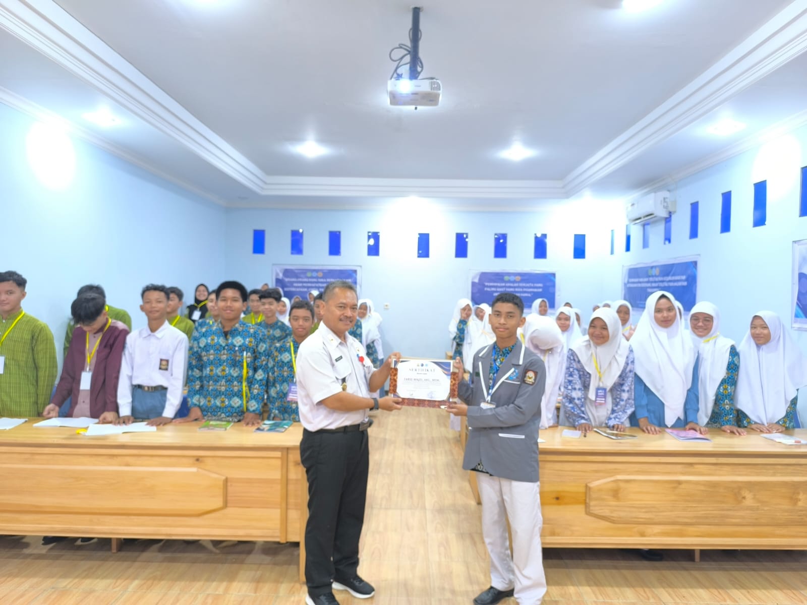 Jadi Narasumber MPLS, Farid Ajak Siswa/i Kuasai Hard Skill dan Soft Skill 