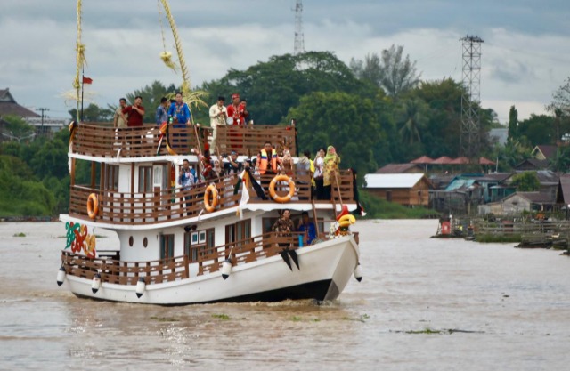 Pemprov Kalteng Optimalkan Pengelolaan Kapal Susur Sungai untuk Dukung Pariwisata dan PAD   