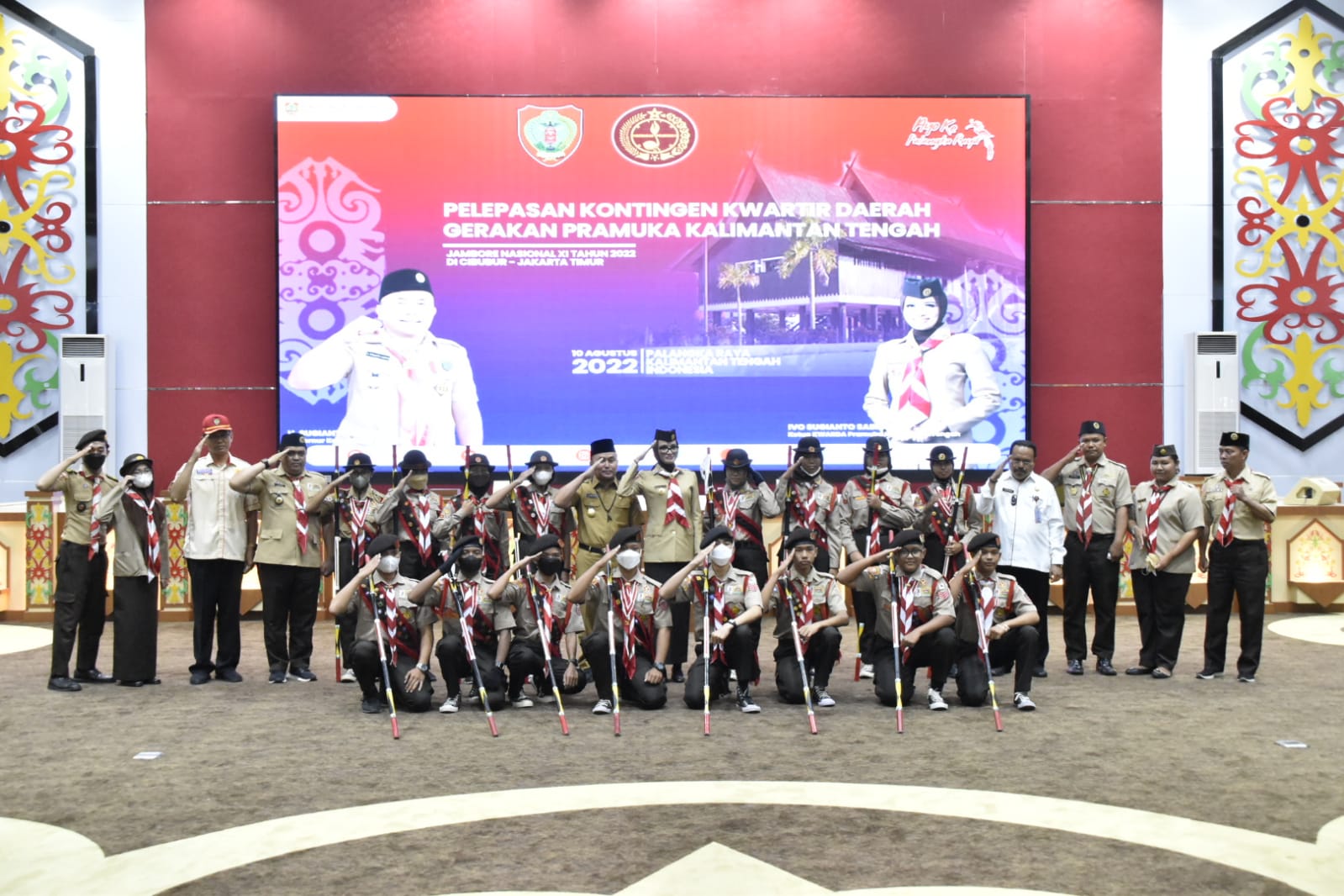 Ketua Kwarda Gerakan Pramuka Ivo Sugianto Sabran Lepas Kontingen Kwarda Gerakan Pramuka Kalteng Ikuti Jambore Nasional XI Tahun 2022 di Cibubur, Jakarta Timur