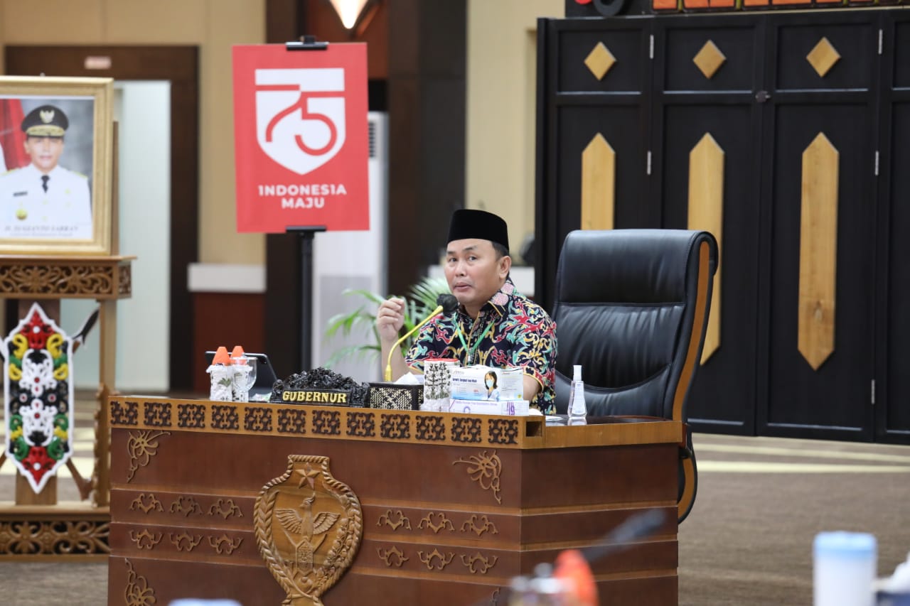 Gubernur  H. Sugianto Sabran Lakukan Launching Bantuan Sosial Tahap II Pemprov Kalteng