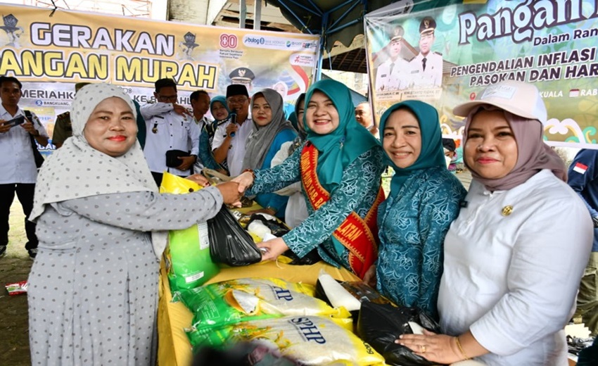TP PKK Kabupaten Evaluasi Kinerja TP PKK Kecamatan Karau Kuala