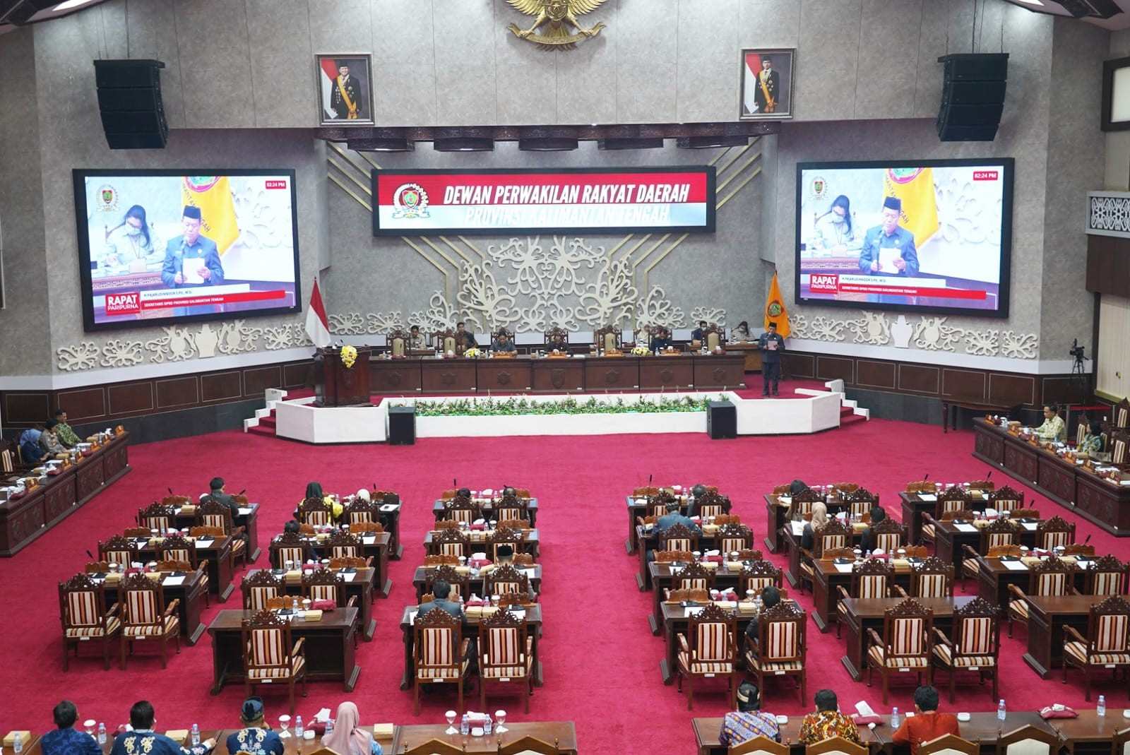 Wagub Hadiri Rapat Paripurna Ke-3, Fraksi DPRD Sampaikan Pandangan Umum Perubahan APBD 2026   