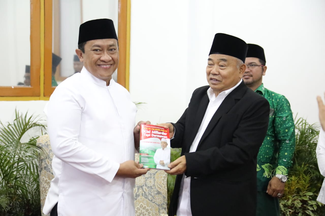 Wagub Edy Pratowo Gelar Silaturahmi dengan Ketum PP Persatuan Guru Nahdlatul Ulama KH. Asep Saifuddin Chalim